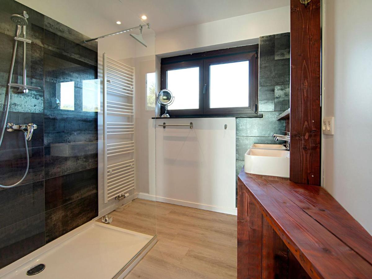 Beautiful And Spacious Holiday Home With P Tanque Court And Countryside Views Сом-Лёз Номер фото