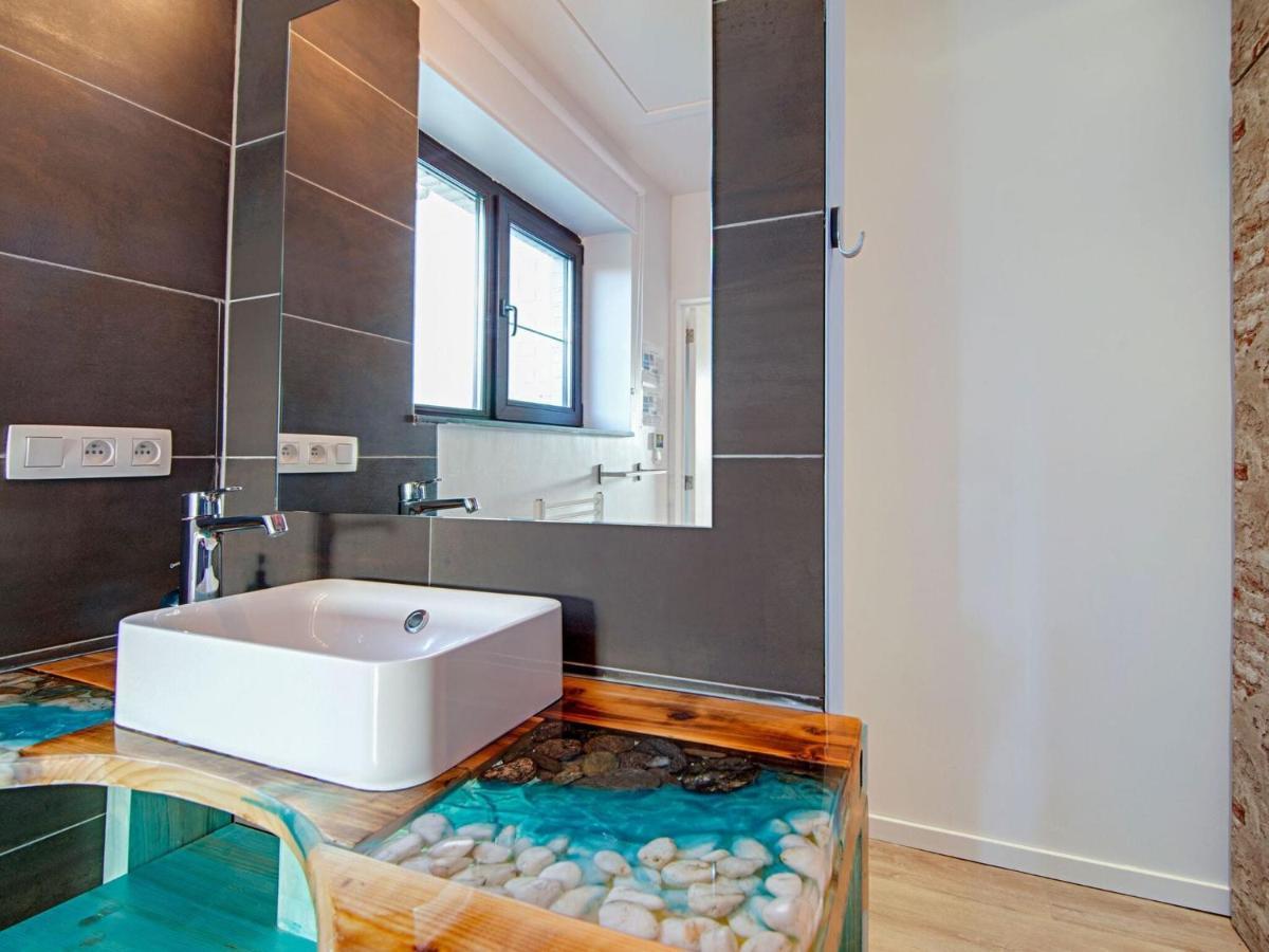 Beautiful And Spacious Holiday Home With P Tanque Court And Countryside Views Сом-Лёз Экстерьер фото